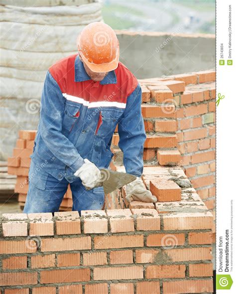 Actually, according to the u.s bureau of labor statistics, the average pay for masonry workers was $44,810. Construction Mason Worker Bricklayer Stock Images - Image ...
