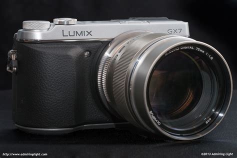 Review Panasonic Lumix Dmc Gx7 Admiring Light