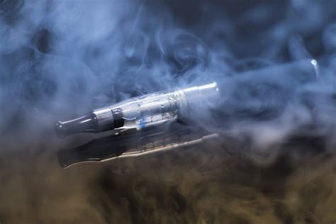 Policy Tip Sheet E Cigarettes Are Safer Than Combustible Cigarettes