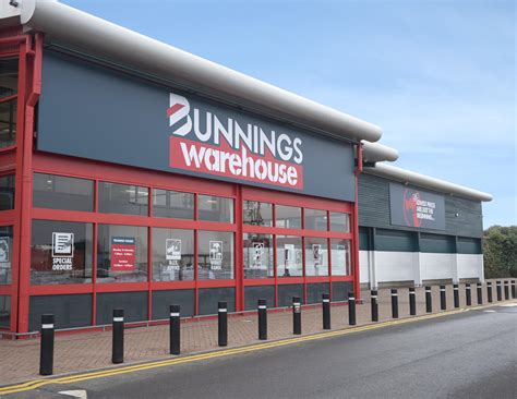 First Bunnings Warehouse Store In The Uk Opens For Trading