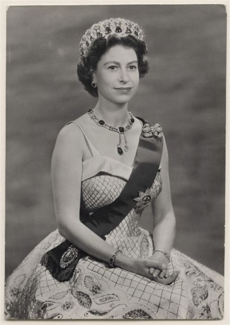 Npg X138067 Queen Elizabeth Ii Portrait National Portrait Gallery