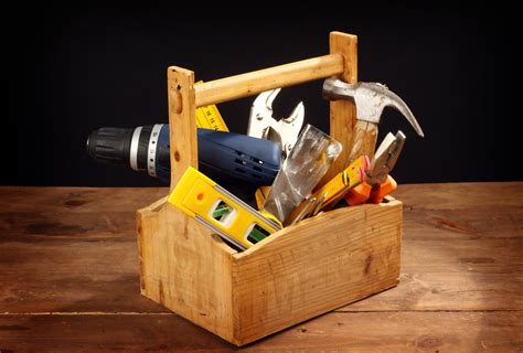 Seven Simple Homeowner Tools For Everyday Needs
