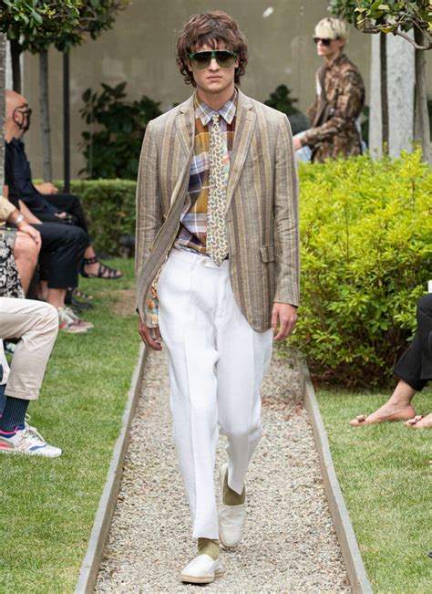 Etro Spring 2021 Menswear Collection Laptrinhx News