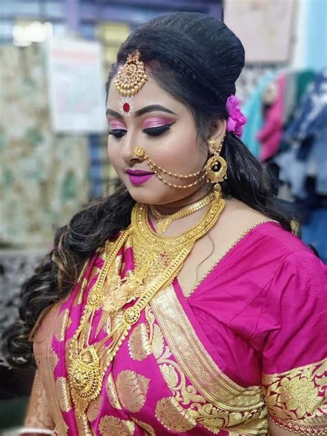 Pin By Abdellah Maliki On Femmes Rondes Indian Bride Makeup Bengali Bridal Makeup Arabian