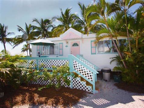 18 Of Floridas Most Charming Beachfront Cottages Beachfront Cottage