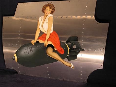 30 Pretty Pinups On Military Aircrafts From World War II Vintage Everyday
