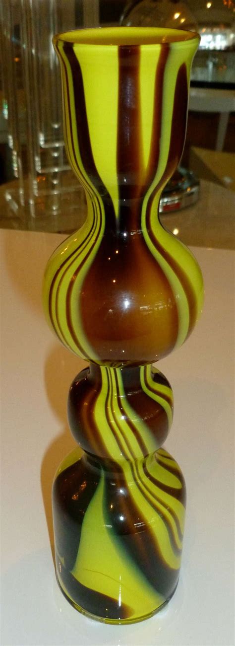 Sensual Swirls Of Murano Italian Glass Vase By Carlo Moretti For Sale At 1stdibs