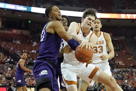 Texas Basketball Freshman Will Baker Comes To Life With Points In Win Over Tcu Sports