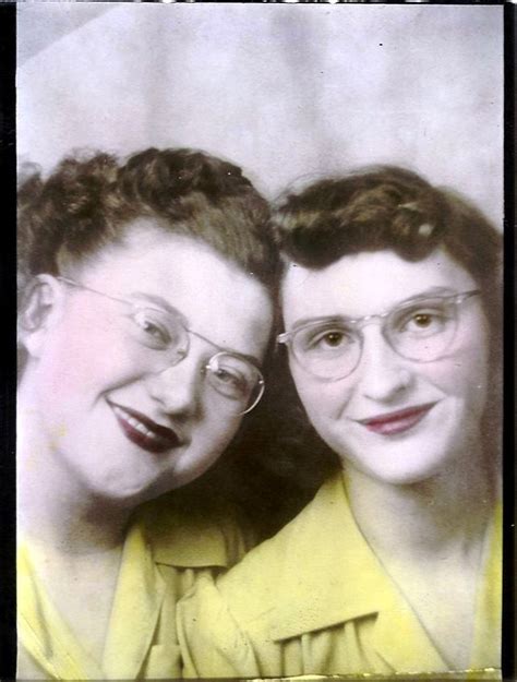 vintage everyday before smartphone selfies here are 19 cool photobooth snapshots of twins in