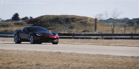 Hennessey Puts 850 Horsepower C7 Corvette Z06 Through Its Paces Video