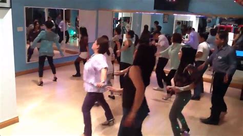 Modern Line Dance In To The Beat Of Treasure Youtube