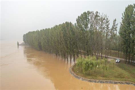 In Photos Chinas Yellow River Sees Third Flood Of The Year