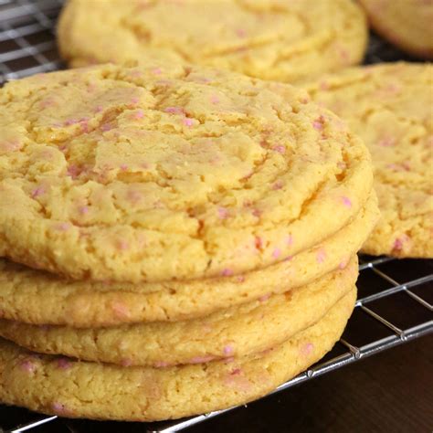 Tastes like the old fashioned yellow cakes that everyone's mother used to make! Cake Mix Cookie Recipe | POPSUGAR Food