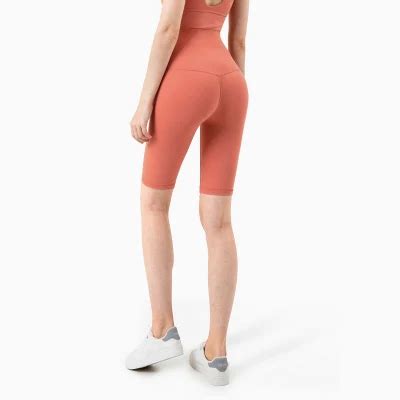 New T Line Tight Five Point Nude Yoga Pants Peach Hip Fitness High Waist Yoga Shorts China