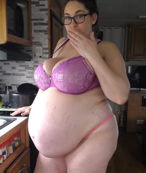 Jessie Minxx Huge Pregnant Belly Video 6