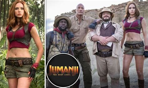 Jumanji The Next Level Karen Gillans Outrageously Sexist Costume Is