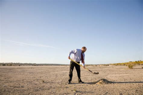 Man Digging A Hole Stock Photos Pictures And Royalty Free Images Istock