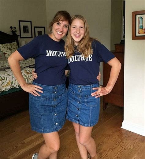 South Carolina Mother Slams School After Daughter Was Told Her Skirt