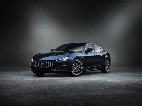 Maserati Reveals Ghibli Quattroporte Levante Edizione Nobile Special Editions