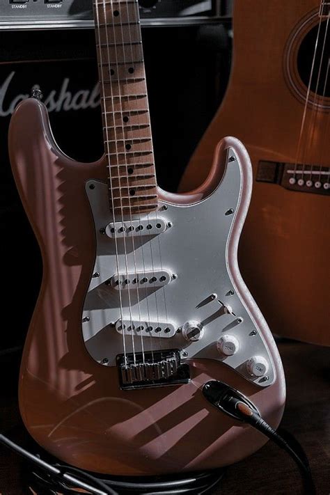 Electric Guitar Aesthetic Foto Com Violão Esboços De Olhos Guitarras