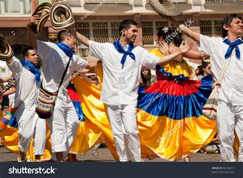 Shaver colombia cakı cep çakısı bıçak. Frankfurt June 26 Colombian Traditional Dance Stock Photo ...