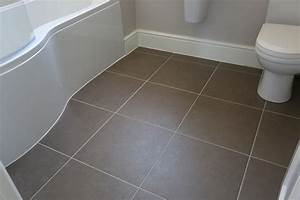 Linoleum bathroom flooring