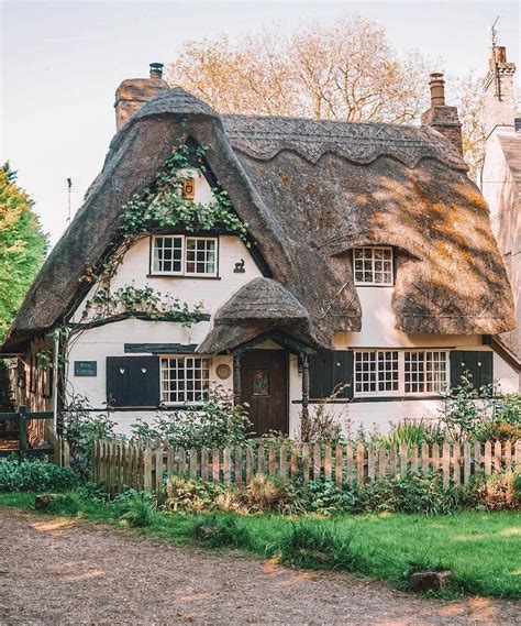 Be Right Back—were Off To Find This Real Life Fairy Tale Cottage 📷