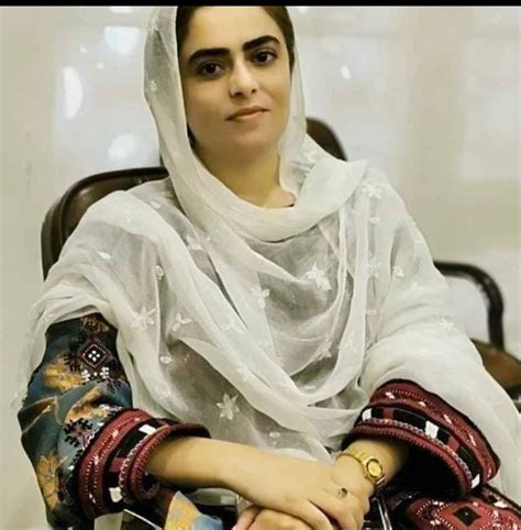 عائشہ زہری نے بلوچستان کی پہلی خاتون ڈپٹی کمشنر بننے کا اعزاز حاصل