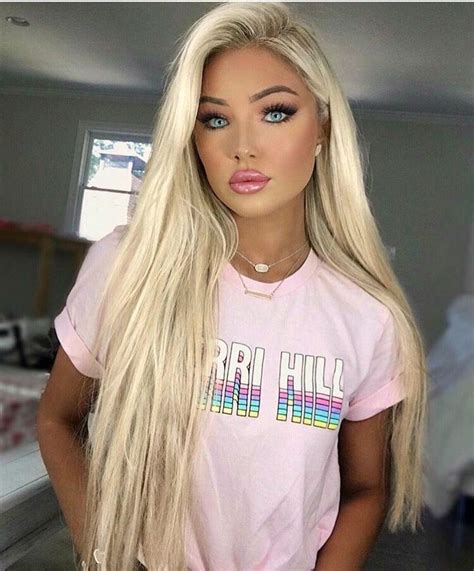 24 Best Bimbohot Girlssexy Images On Pinterest Barbie Life Barbie Doll And Beautiful Eyes