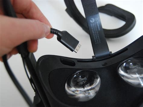How To Replace The Oculus Rift Headset Cable