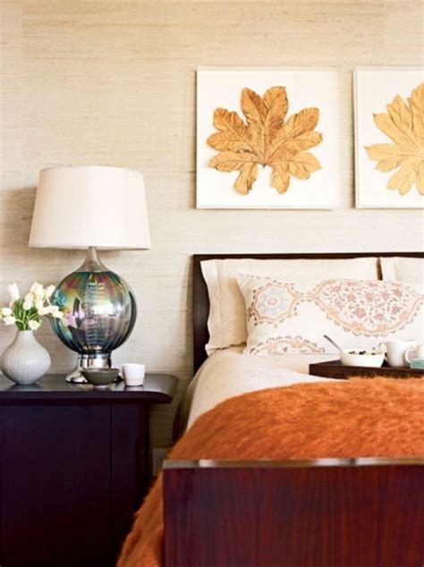 This creates a clean style in your room that might even inspire. 47 Cozy And Inspiring Bedroom Decorating Ideas In Fall ...