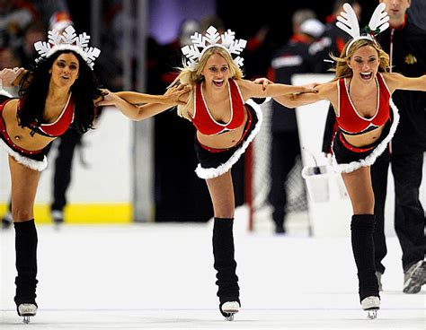 A Boobalicious Gallery Of The Chicago Blackhawks Ice Crew Girls