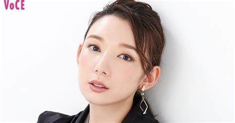 Jun 26, 2021 · 宝塚歌劇団宙組公演「シャーロック・ホームズ－the game is afoot！－／delicieux！－甘美なる巴里－」が26日、兵庫・宝塚劇場で開幕。 【【VOCE♡宝塚】タカラジェンヌOGのビューティトーク】元宝塚 ...