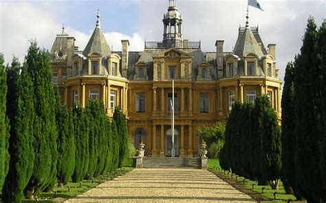 10 Interesting English Country Houses Eskify