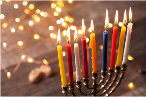 How Many Candles On A Hanukkah Menorah Dec 2021 ~ Happy Hanukkah