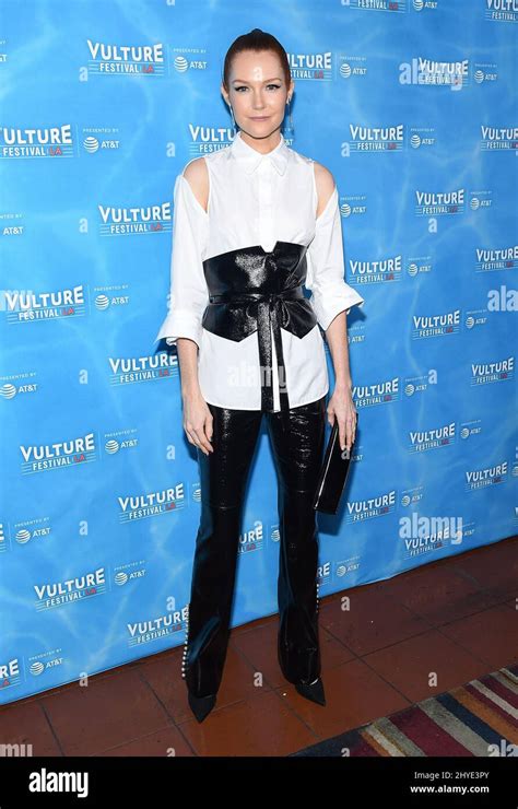 Darby Stanchfield At The Vulture Festivals Scandal The Final Season