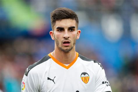 Check out his latest detailed stats including goals, assists, strengths & weaknesses and match ratings. Report: Real Madrid join chase for Liverpool target Ferran ...