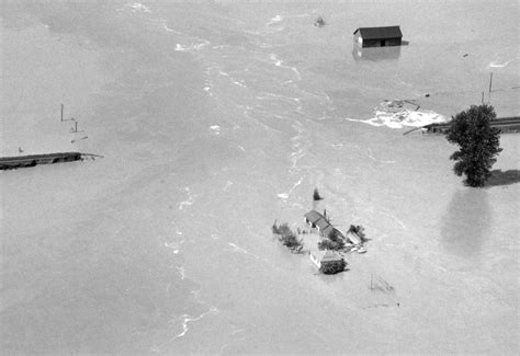 Fraser River Flood 1948 Vintage Air Photos Historic Air Photos Of British Columbia