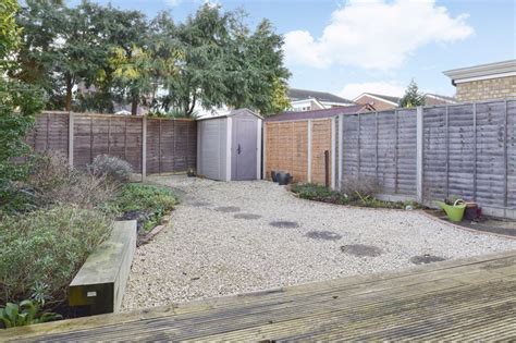 3 Bedroom Property For Sale In South West Facing Garden Guide Price