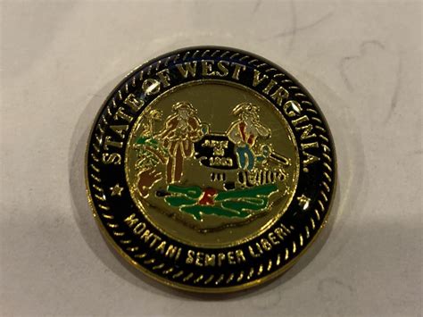 STATE OF WEST VIRGINIA ROUND LAPEL PIN HAT TAC NEW Gettysburg