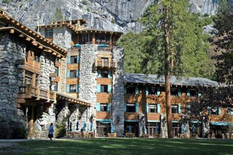 Yosemite Lodging Where To Stay This Fall
