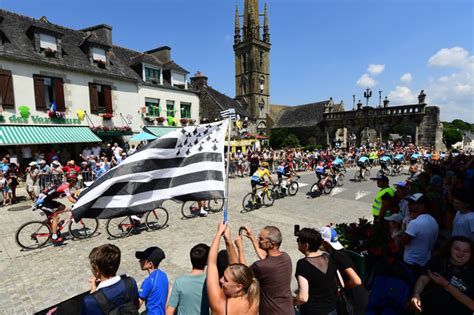 The amount of time trialing will be doubled compared to the 2020 edition. 2021 TOUR DE FRANCE - IN THE EYES OF BRITTANY | Road Bike Action