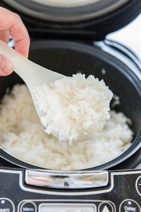 How To Make Sushi Rice In The Rice Cooker Sushi Rice Homemade Sushi