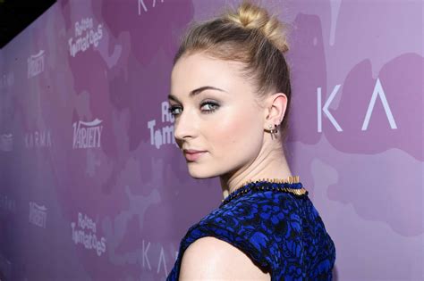 Sophie Turner Actress Photo 679 Of 1042 Pics Wallpaper