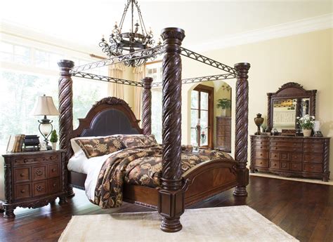 A rich traditional design and exquisite details come together to create the ultimate in the grand style of the north shore bedroom collection. North Shore Canopy Bedroom Set Millennium, 6 Reviews ...
