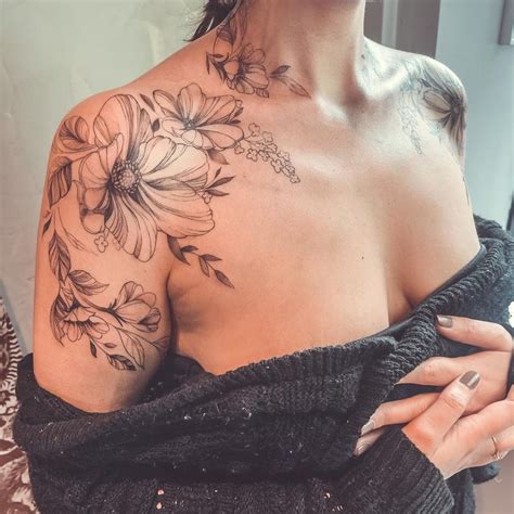 Shin Tattoo Artist Paris On Instagram Pivoines Du Flash Collab Avec Blum Ttt Sh
