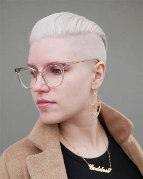 What Are The Best Short Hairstyles To Wear With Glasses Hair Adviser