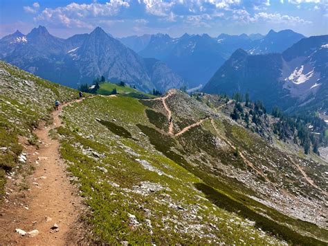 How To Hike The Incredible Maple Pass Loop In North Cascades Np