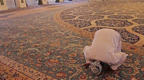 Bacaan Doa Sujud Terakhir Dalam Sholat Lengkap Dengan Tulisan Arab My