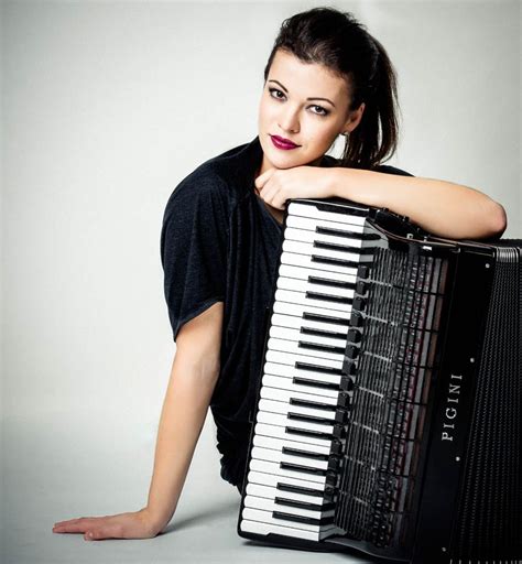 ksenija sidorova klaus piano music instruments female life musicians women quick art